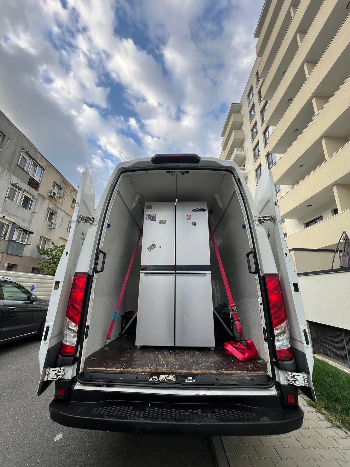 Servicii profesionale de mutări în Ploiești și Prahova